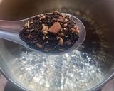 รูปขั้นตอนการทำที่ 1 ของ ชาอินเดีย, มาซาล่าไชย์ (Masala Chai)