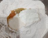 A picture of step 2 of Bhature.