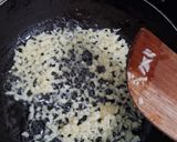 Foto langkah ke 2 dari resep Pakcoy Siram Kuah Bawang Putih.