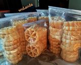 Foto langkah ke 4 dari resep Kembang Goyang.