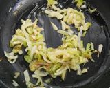 Foto del paso 3 de la receta Tallarines a la marinera con almejas y gambas