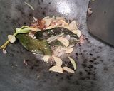 Foto langkah ke 2 dari resep Tumis Udang Pete Cabe Ijo.