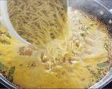 Foto del paso 5 de la receta: Fideos a la marinera con atún
