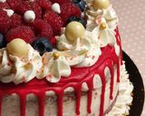 Foto del paso 15 de la receta: Red Velvet cake con drip de color rojo (especial cumpleaños)