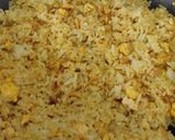 Foto langkah ke 4 dari resep Nasi Goreng Kunyit.
