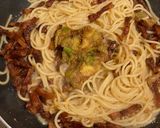 A picture of step 4 of Spaghetti alla Gricia with Figs.