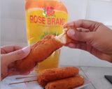 Foto langkah ke 5 dari resep Corn dog.