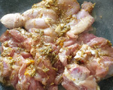 Foto del paso 4 de la receta: Pollos marinados a la plancha