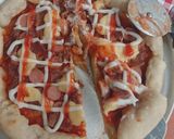 Foto langkah ke 8 dari resep Pizza Daging & Sosis.
