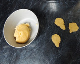 Foto del paso 5 de la receta: Pastel de yogur “alas de mariposa”
