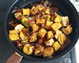 Foto langkah ke 5 dari resep Tumis tahu kecap.