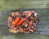 Foto langkah ke 6 dari resep 40. Nasi Bakar Pindang Tongkol.