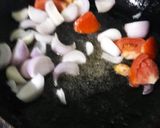 A picture of step 2 of Badami Paneer Korma.