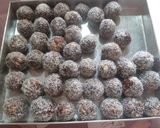 ડ્રાઇફુટ લાડુ(Dryfruit ladoo Recipe in Gujarati) રેસીપી સ્ટેપ2ફોટો
