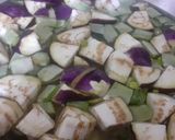 A picture of step 1 of Tuvar,aloo,baigan, papdi aur tamatar ki mixed sabzi.