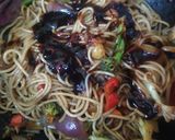Foto del paso 5 de la receta: Yakisoba fideos fritos al estilo japonés