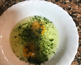 Foto del paso 2 de la receta: Revuelto de calabacín con cebolla