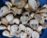 Foto langkah ke 1 dari resep Tumis Terong Ungu Jamur Kancing.