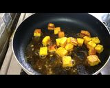 A picture of step 1 of Paneer Masala.