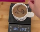 A picture of step 4 of Kopi Tubruk.