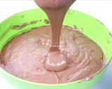 Foto langkah ke 4 dari resep Brownies Kukus Keju.