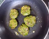 A picture of step 4 of Green cheakpea tikkies.