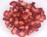 صورة لخطوة 8 من وصفة رولي فراولة 🍓🍓🍓🍓