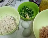 Foto langkah ke 1 dari resep Pepes tahu ayam telur asin.
