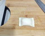 Foto del paso 4 de la receta: Quinotto de remolacha, empanadillas de huevo frito y espinacas