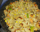 Foto del paso 4 de la receta: Arroz en sartén con cerdo, zanahoria y maíz tierno