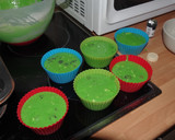 Foto del paso 12 de la receta: 🎃Muffins🎃 para Halloween  (Chocolate blanco y moras) 💚