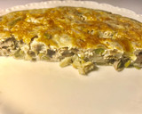 Foto del paso 9 de la receta: Tortilla : habitas y ajos tiernos