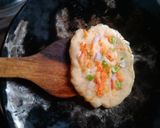 A picture of step 5 of Uttapam.
