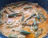 A picture of step 4 of Dum ki Bhindi.