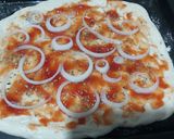 Foto langkah ke 7 dari resep Pizza Pepperoni Sourdough.