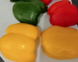 Foto del paso 4 de la receta: 🥟 Empanada de atún 🐟 y pimientos 🫑 de tres colores 🟩 🟥🟨 con masa de cerveza