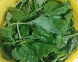 Foto langkah ke 2 dari resep 13. Sayur bening simpel.