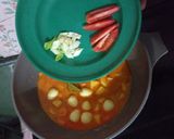 Foto langkah ke 2 dari resep 271.Kentang Telur Puyuh Kari Pedas(tanpa santan).
