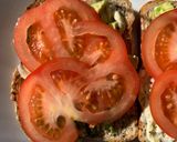 A picture of step 5 of BLAT (Bacon, Lettuce, Avocado, Tomato) Sandwich.