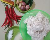 Foto langkah ke 1 dari resep Serundeng Pedas Manis.