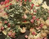 Foto del paso 4 de la receta: Revuelto de gambas, acelgas y jamón