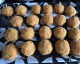 A picture of step 2 of Chicken Cheese Balls.