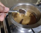 मसाला चहा (Masala Chai Recipe In Marathi) रेसिपी स्टेप 2 फोटो 
