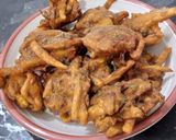 A picture of step 3 of Besan k Pakoray.