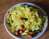A picture of step 4 of Rice flakes chivda.