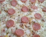 Foto langkah ke 10 dari resep Pizza homemade.