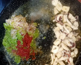 Foto del paso 1 de la receta: Arroz con sepia y langostinos