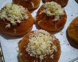 Foto langkah ke 4 dari resep Korean Garlic Bread, simple (163).