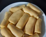 A picture of step 4 of Khandvani rolls.