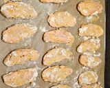 Foto langkah ke 3 dari resep Ayam Panggang Krispi Bebas Gluten.